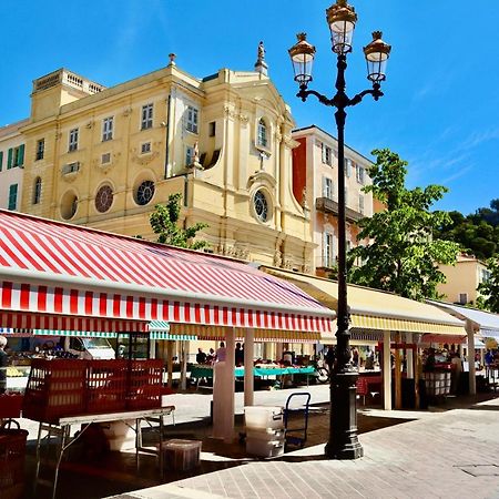 Lovely Split Appartment In The Heart Of The Old-Town Nisa Exterior foto